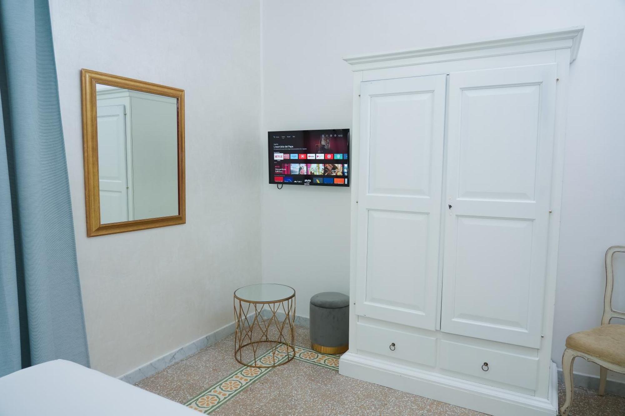 La Casa In Centro Ξενοδοχείο Σαλέρνο Εξωτερικό φωτογραφία